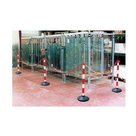 Kit de 2 poteaux plastique avec socle et chaine rouge et blanc 